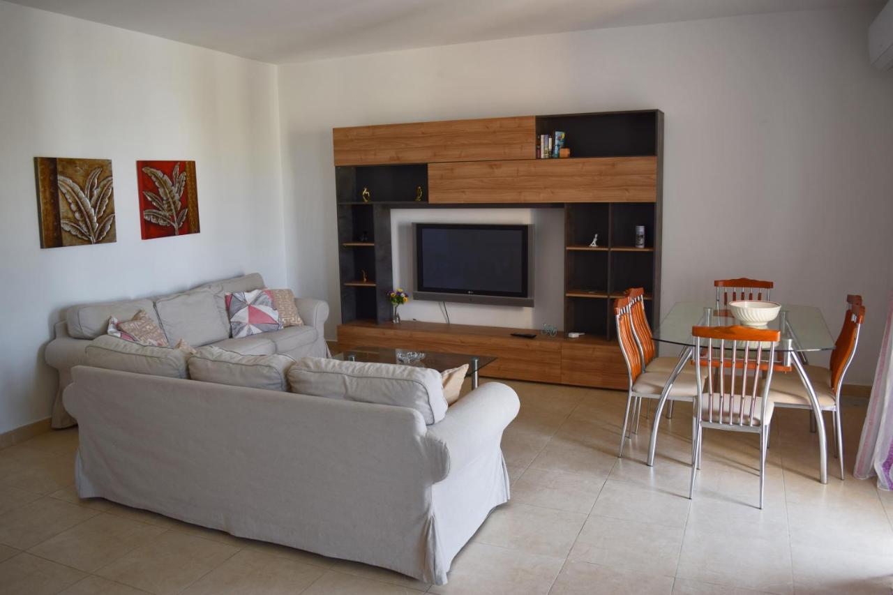 Da Vinci 3 Bedroom Apartment Mellieha Exterior photo